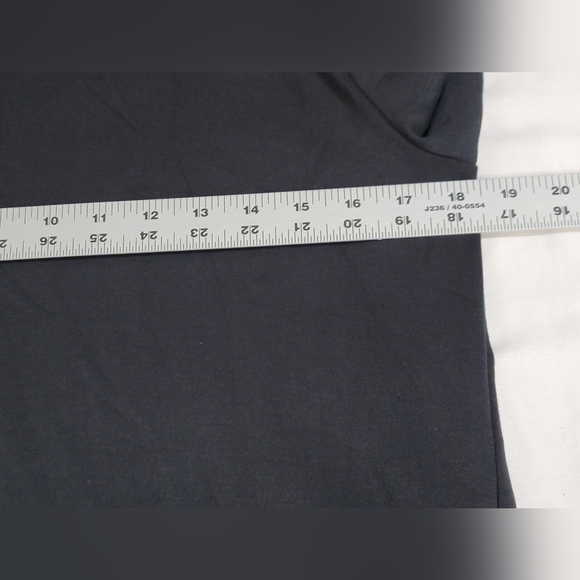 Mizumo April Ross Momentum Performance Funnel Neck Pullover Womens Size Medium - Picture 6 of 10